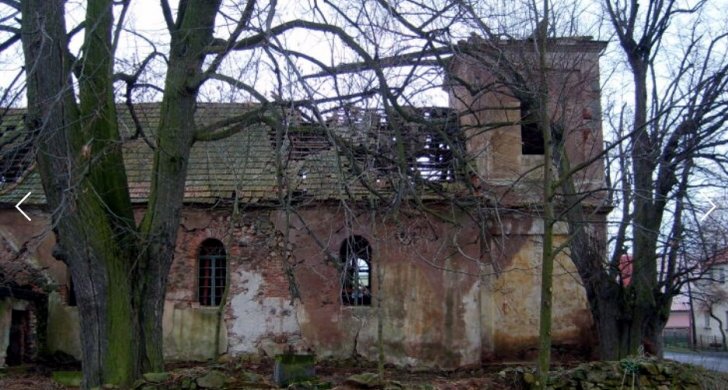 kostel dříve.jpg
